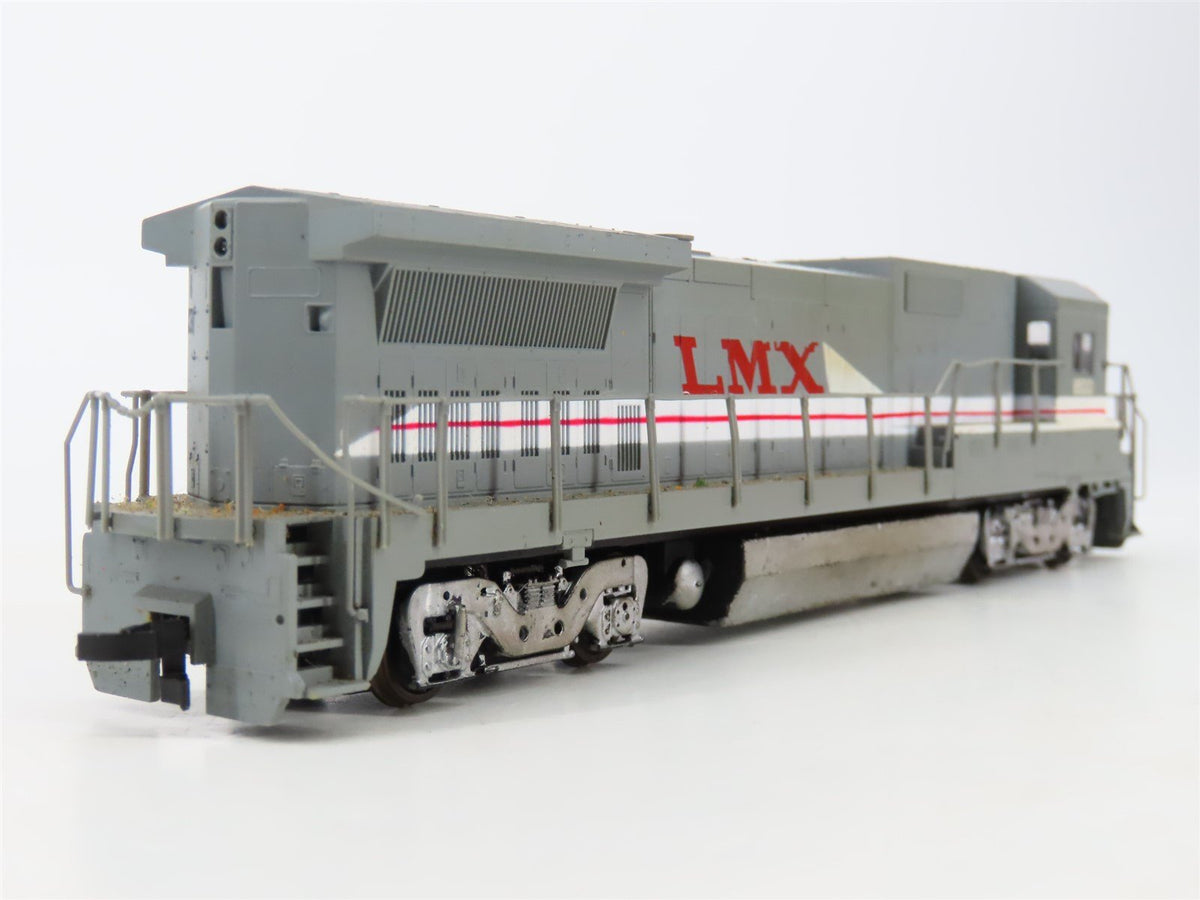 HO Scale Walthers 931-158 LMX Leasing Dash 8-40B Diesel Locomotive #8500