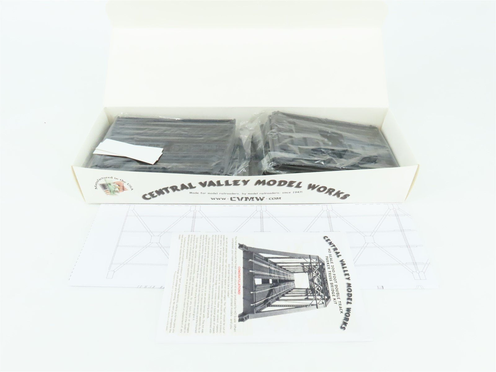 HO Scale Central Valley Model Works Kit #1900 Double Track Truss Bridge