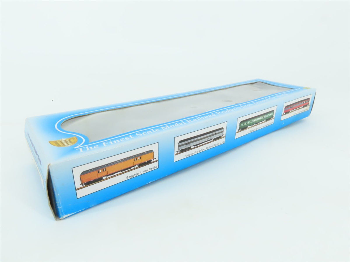 HO Scale IHC 49132 C&amp;A Alton Limited Combine Heavyweight Passenger