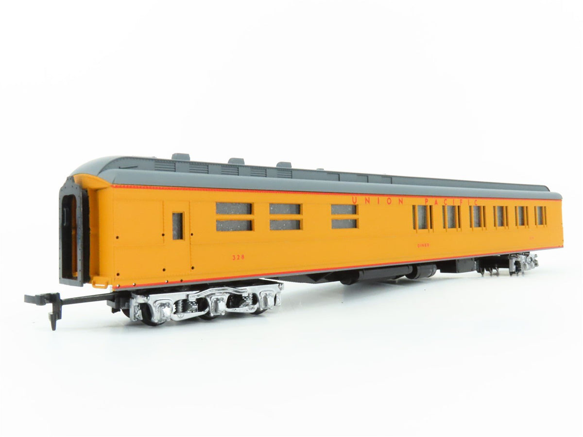 HO Scale IHC 49693 UP Union Pacific Railroad Diner Heavyweight Passenger #328