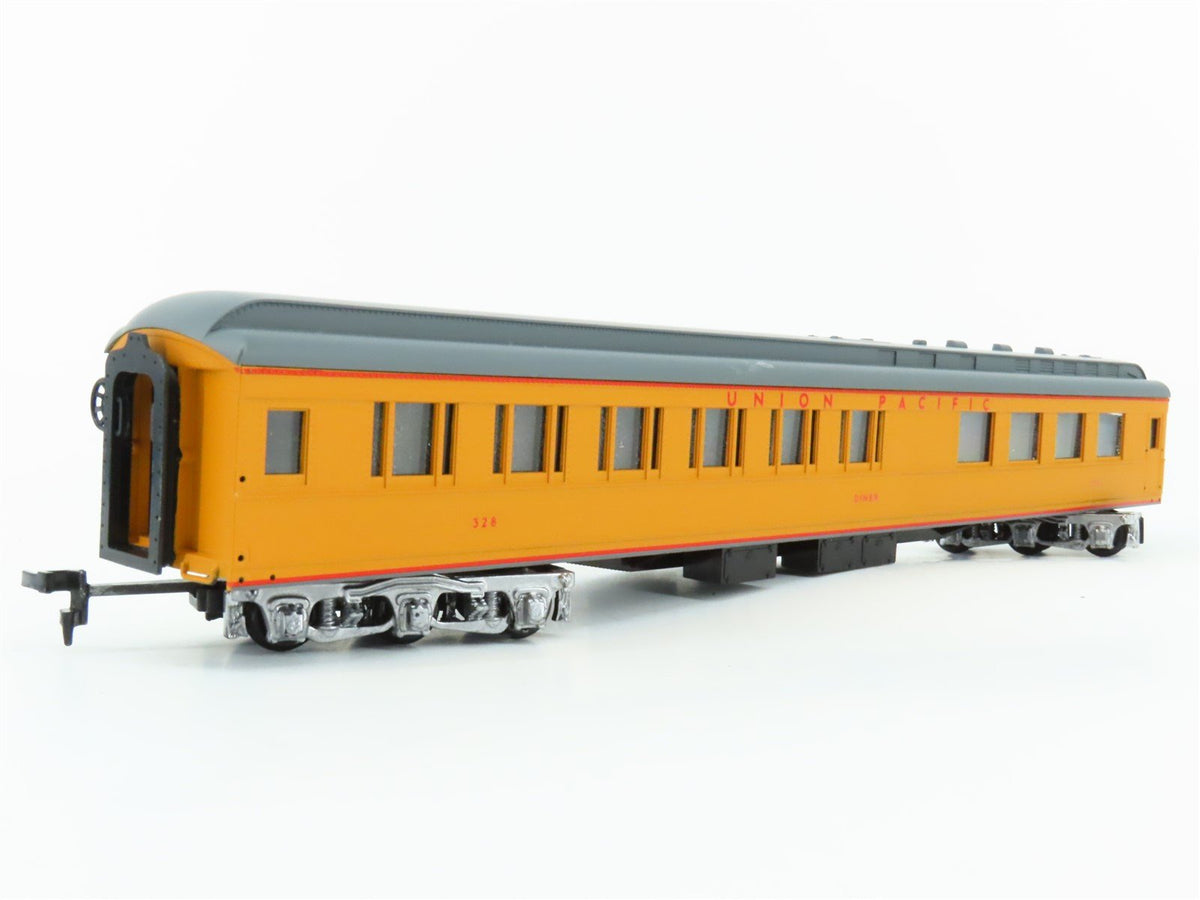 HO Scale IHC 49693 UP Union Pacific Railroad Diner Heavyweight Passenger #328