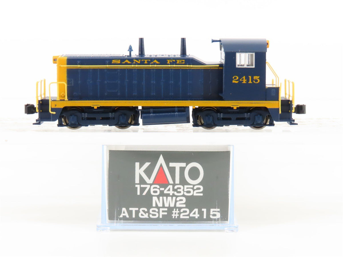 N Scale KATO 176-4352 ATSF Santa Fe EMD NW2 Diesel Switcher #2415