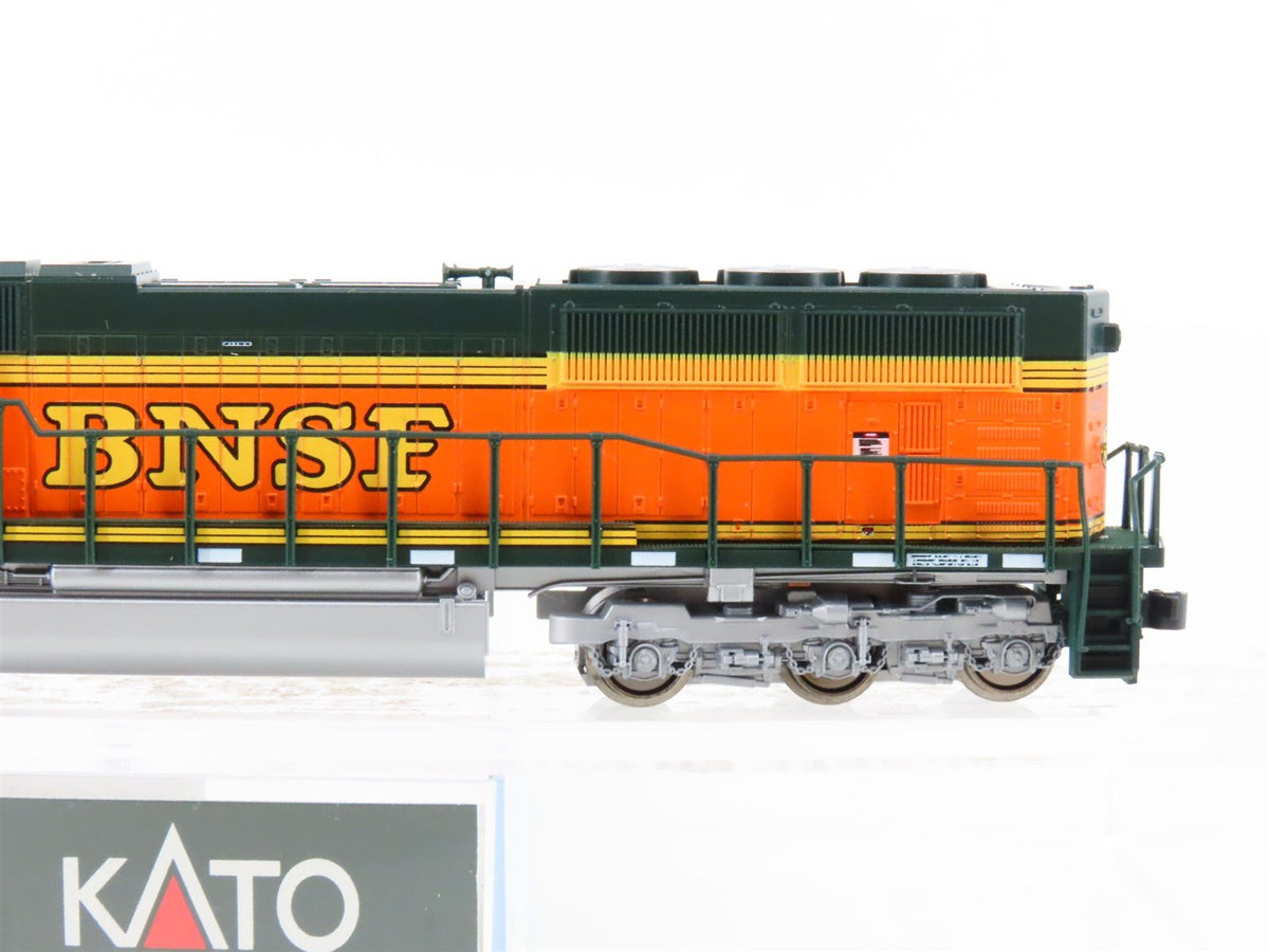 N Scale KATO 176-6401 BNSF Railway EMD SD70MAC Diesel #8802 - DCC Ready