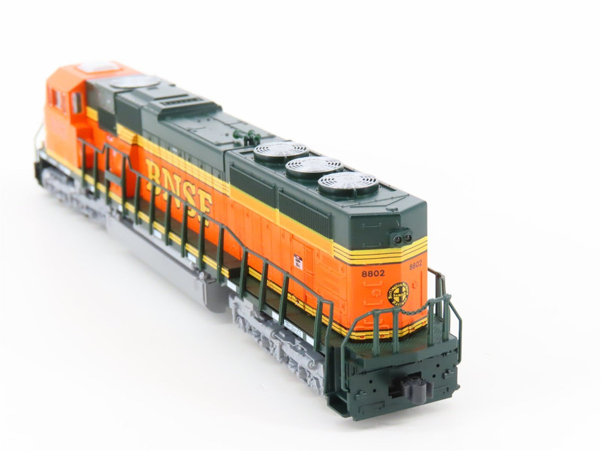 N Scale KATO 176-6401 BNSF Railway EMD SD70MAC Diesel #8802 - DCC Ready