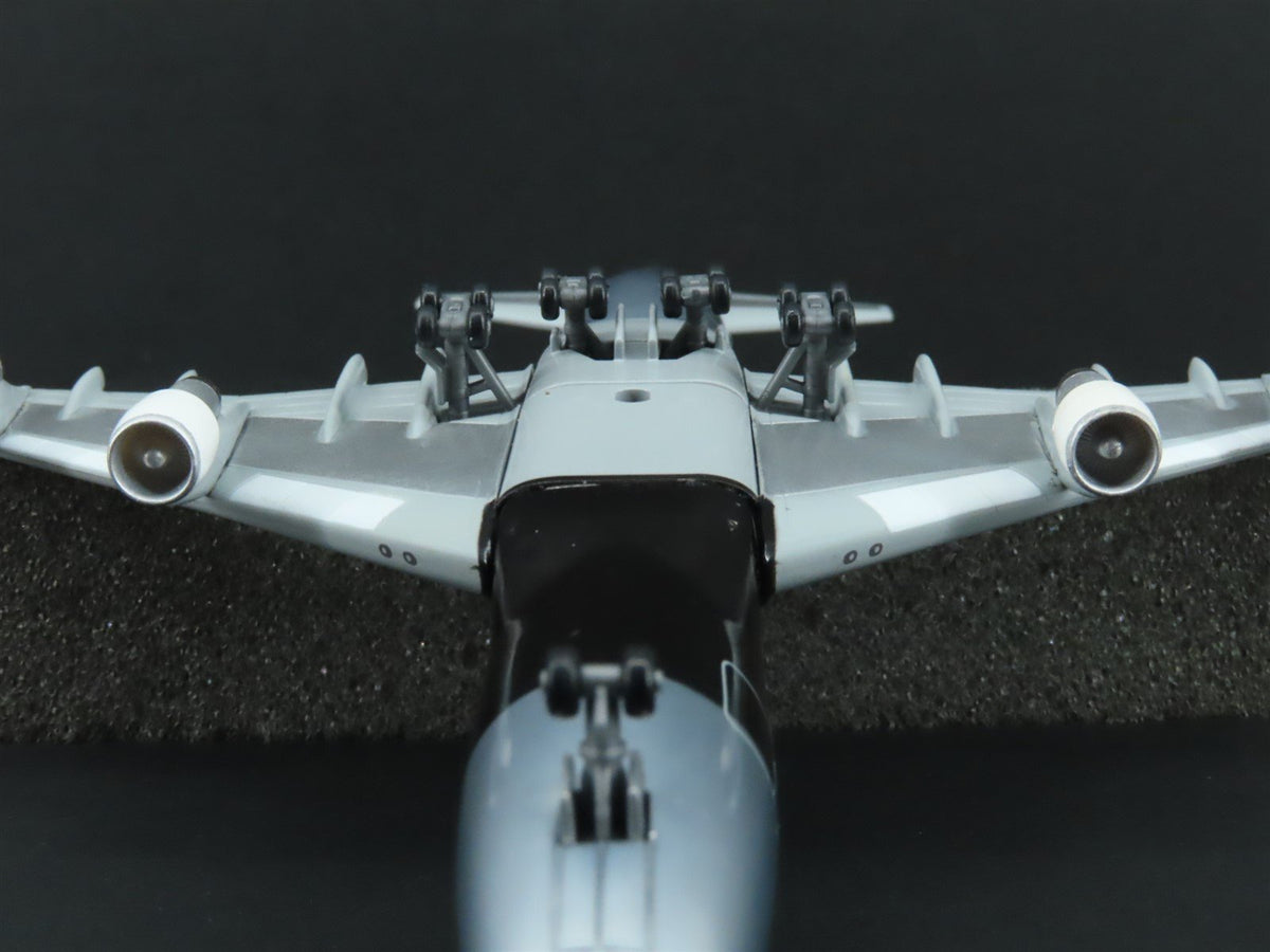 1:400 Dragon Wings 55087 Die-Cast Northwest Boeing B747-2J9F Aircraft N630US