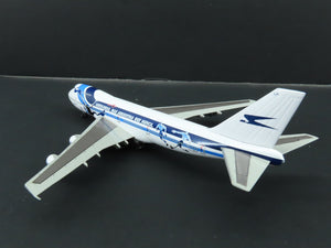 1:400 Dragon Wings 55030 Die-Cast Aerolineas Argentinas Boeing 747-212B Aircraft