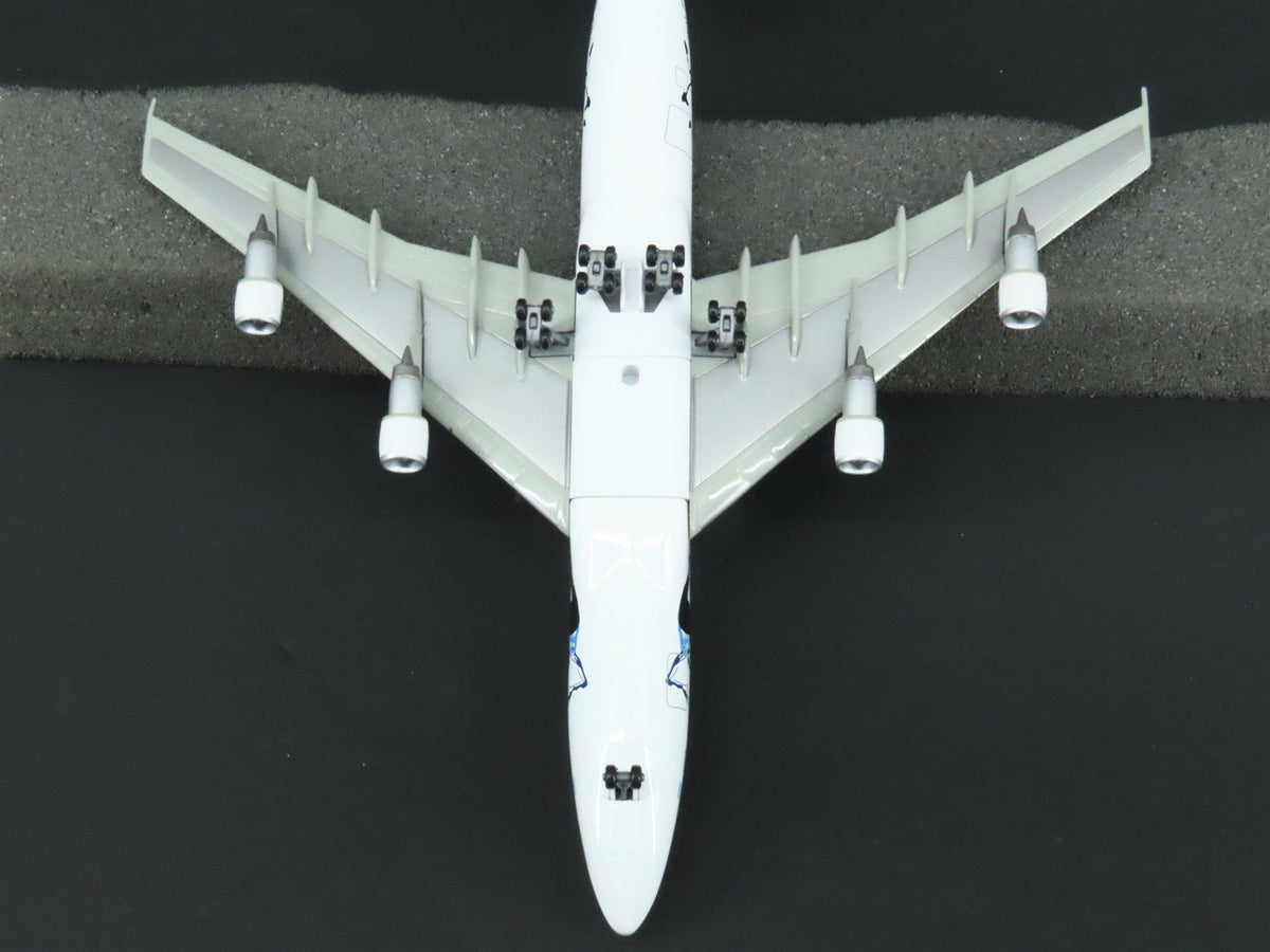 1:400 Dragon Wings 55030 Die-Cast Aerolineas Argentinas Boeing 747-212B Aircraft