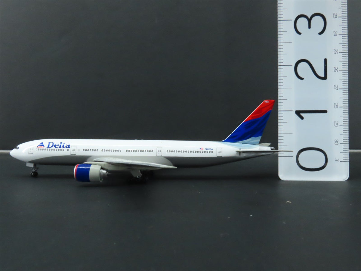 1:400 Scale Dragon Wings 55198 Die-Cast Delta Boeing B777-232 Aircraft N863DA