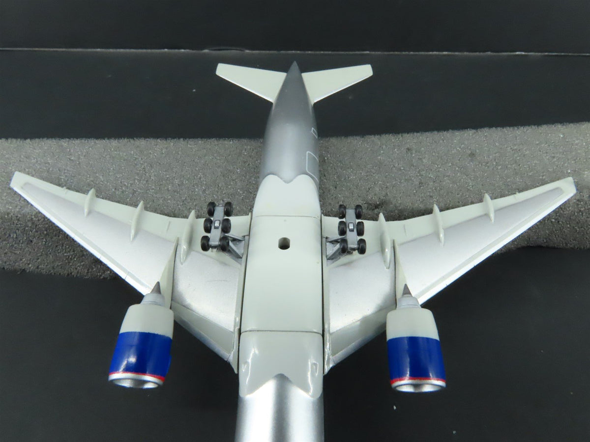 1:400 Scale Dragon Wings 55198 Die-Cast Delta Boeing B777-232 Aircraft N863DA