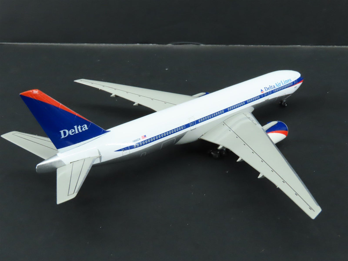 1:400 Scale Dragon Wings 55237 Die-Cast Delta Boeing B777-232 Aircraft N866DA