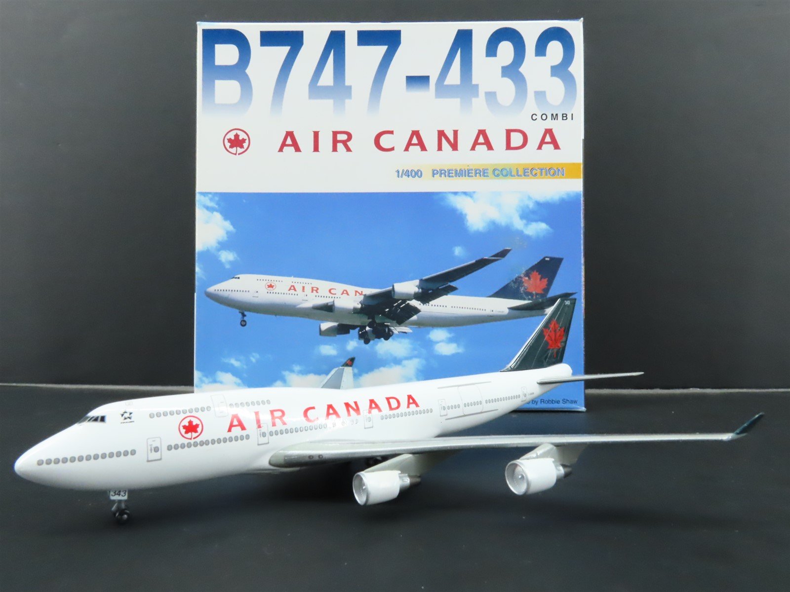 1:400 Dragon Wings 55090 Die-Cast Air Canada Boeing B747-433 Aircraft C-GAGN