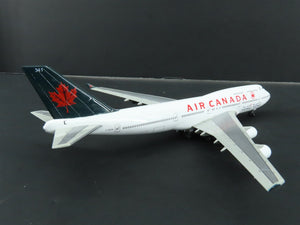 1:400 Dragon Wings 55090 Die-Cast Air Canada Boeing B747-433 Aircraft C-GAGL