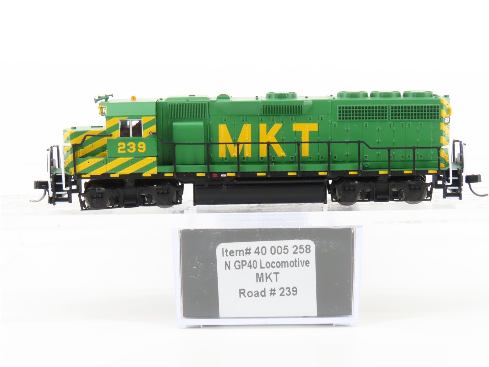 N Scale Atlas Master Silver 40005258 MKT EMD GP40 Diesel #239 - DCC Ready