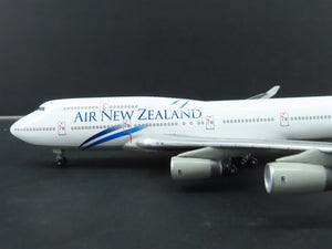1:400 Dragon Wings 55131 Die-Cast Air New Zealand Boeing 747-419 Aircraft ZK-NBT