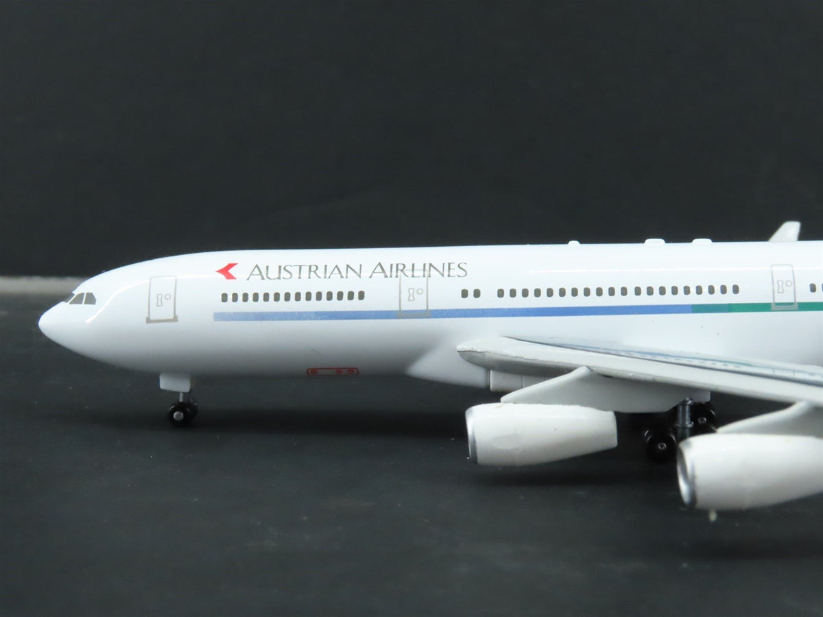 1:400 Scale Dragon Wings 55004 Die-Cast Austrian Airbus A340-212 Aircraft DE-LAG