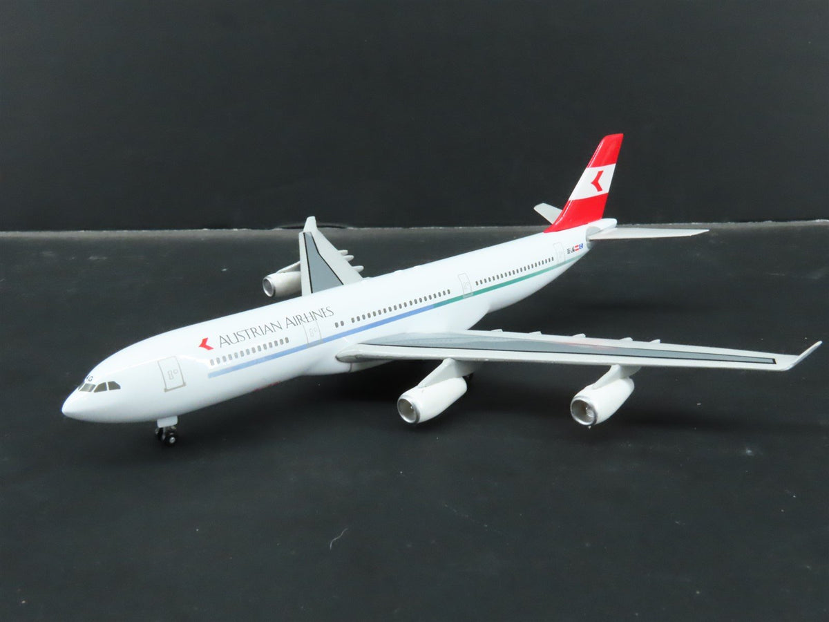 1:400 Scale Dragon Wings 55004 Die-Cast Austrian Airbus A340-212 Aircraft DE-LAG