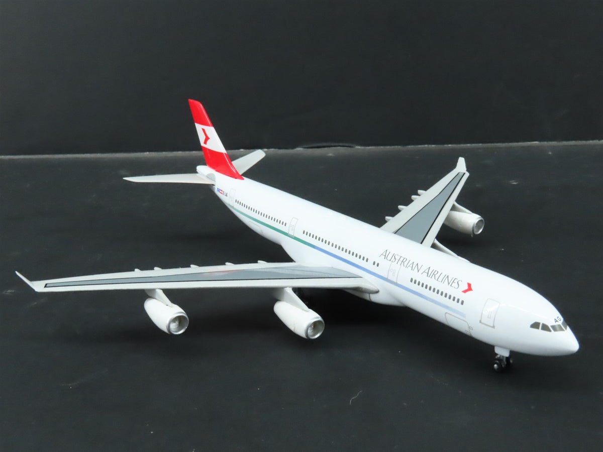1:400 Scale Dragon Wings 55004 Die-Cast Austrian Airbus A340-212 Aircraft DE-LAG