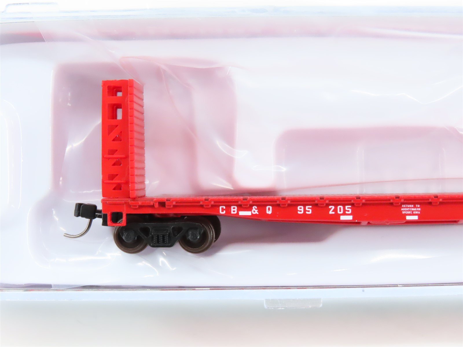 N Scale Atlas #50005792 CB&Q Burlington 48' GSI Bulkhead Flat Car #95205