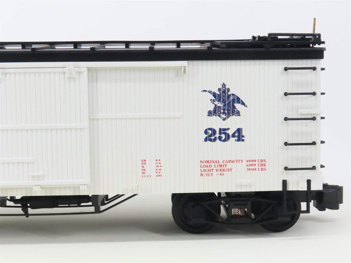 G Scale Delton Locomotive Works 4255A4 Busch Beer Single Door Box Car #254
