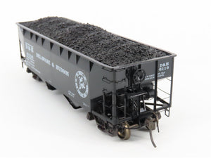 HO Scale Kadee 7014 D&H Delaware & Hudson Railroad 2-Bay Open Hopper #6116