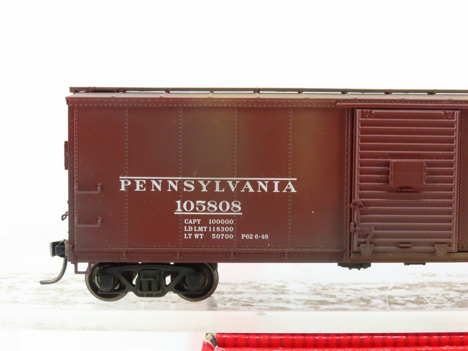 HO Scale Atlas 6426-2 PRR Pennsylvania Railroad Box Car #105808 Custom Weathered