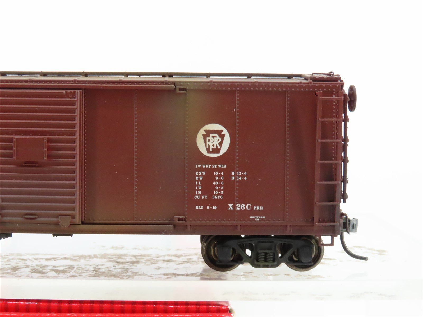 HO Scale Atlas 6426-2 PRR Pennsylvania Railroad Box Car #105808 Custom Weathered