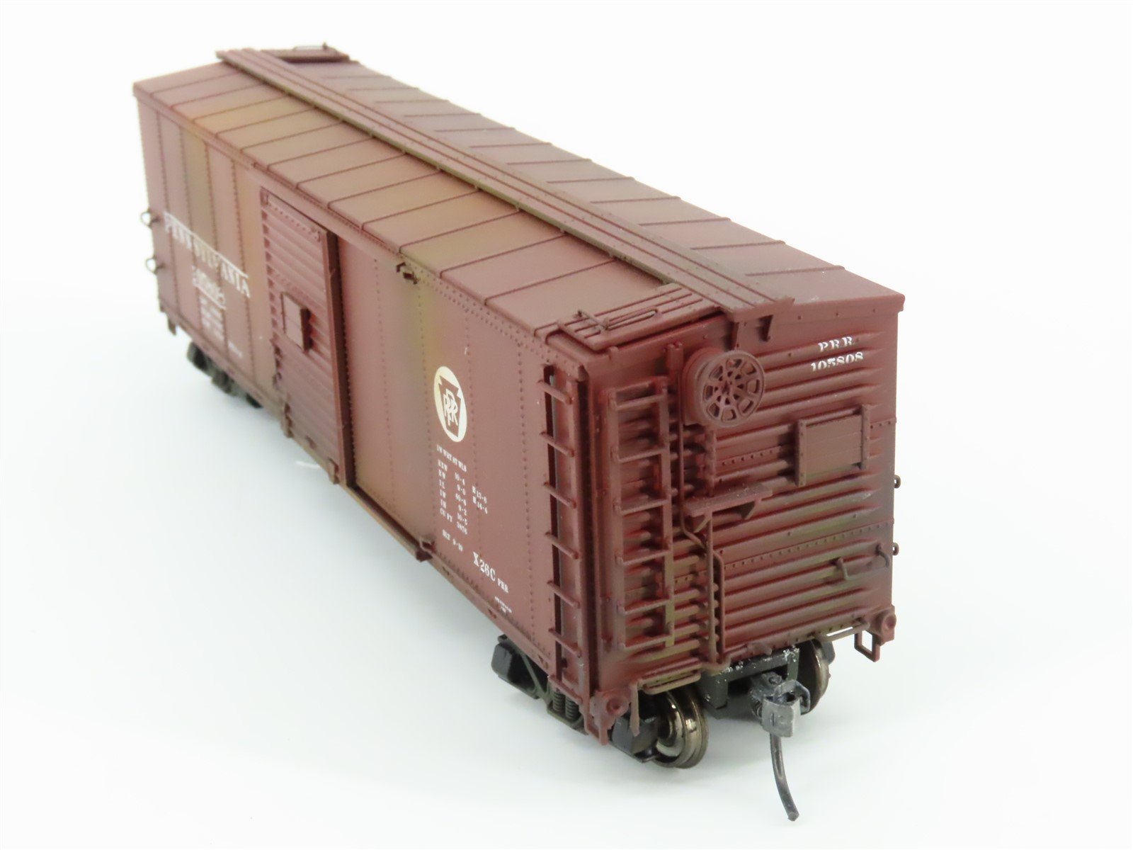 HO Scale Atlas 6426-2 PRR Pennsylvania Railroad Box Car #105808 Custom Weathered