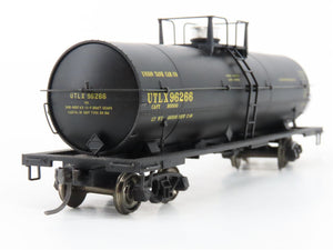 HO Scale Atlas 1072-1 UTLX Union 11,000 Gallon Single Dome Tank Car #96266