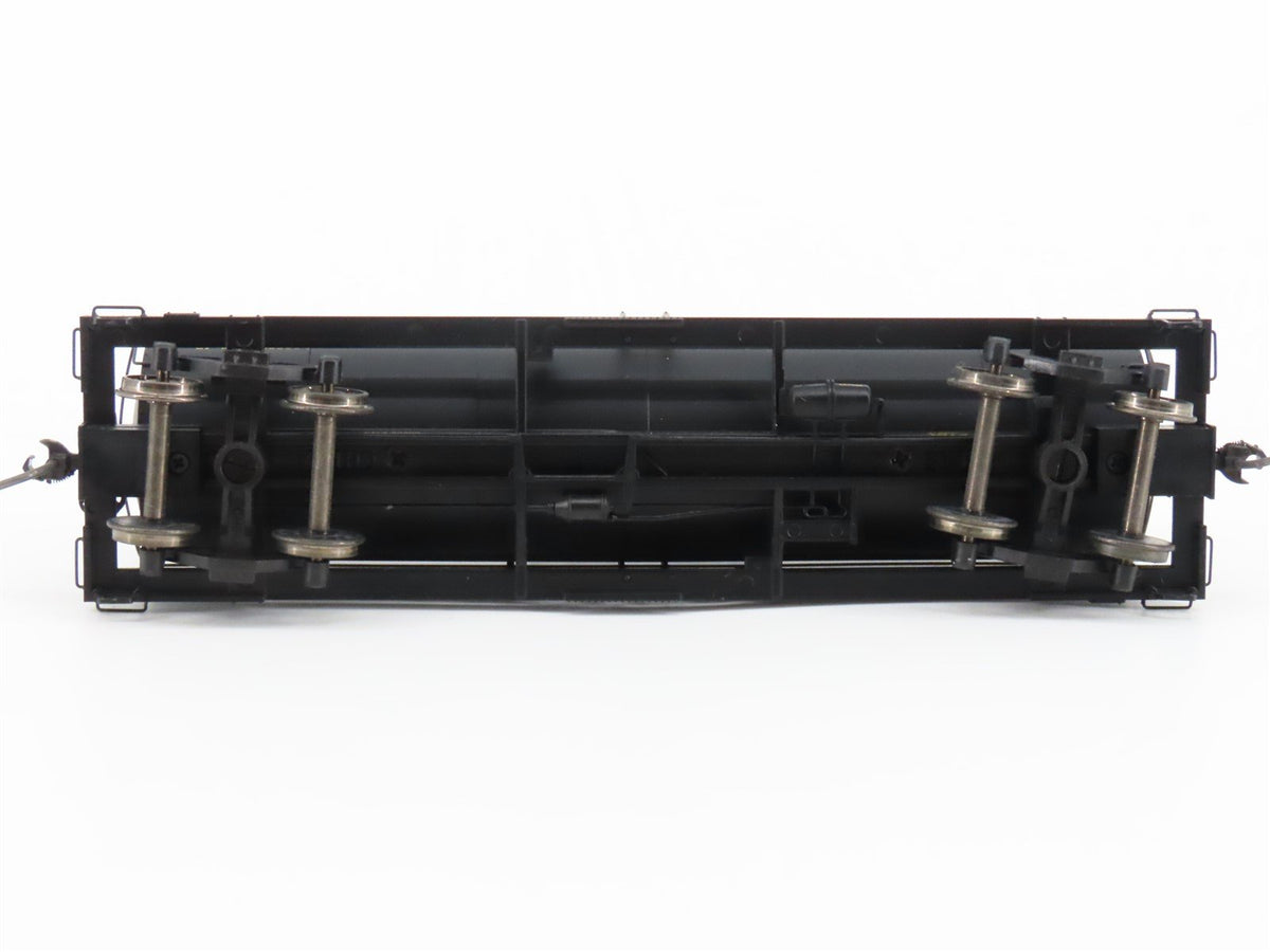 HO Scale Atlas 1072-1 UTLX Union 11,000 Gallon Single Dome Tank Car #96266