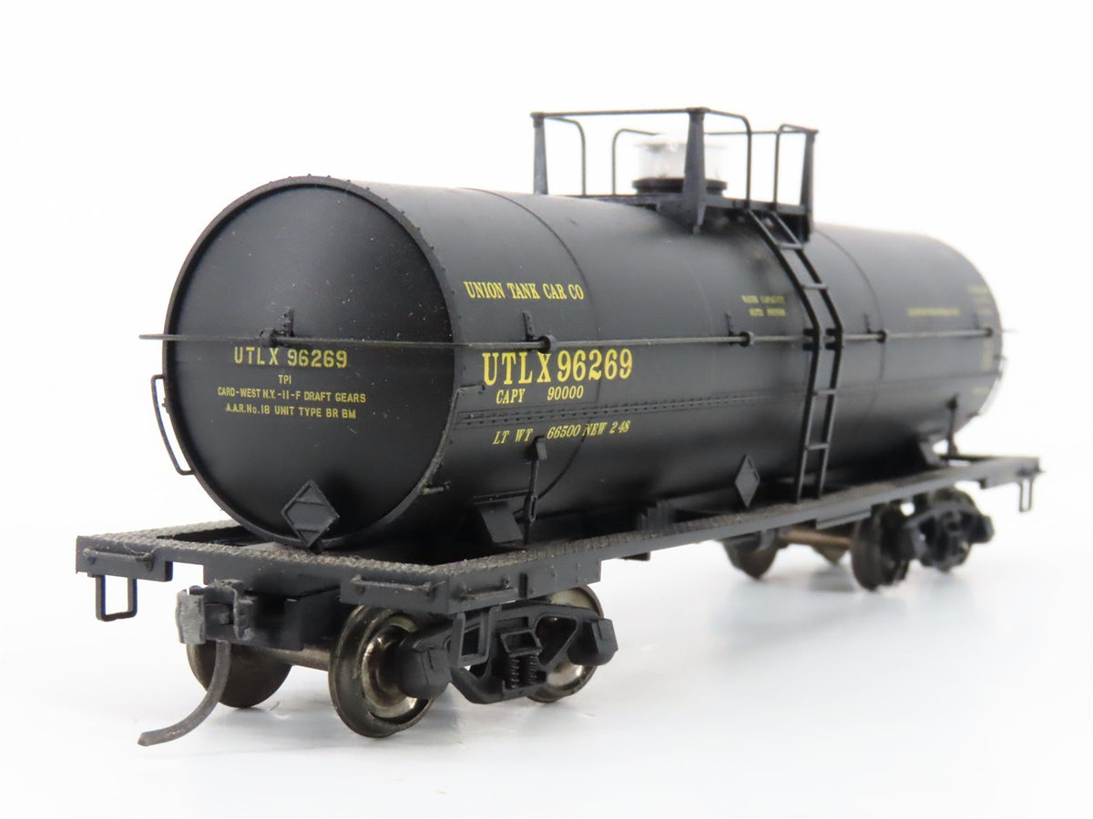 HO Scale Atlas 1072-2 UTLX Union 11,000 Gallon Single Dome Tank Car #96269