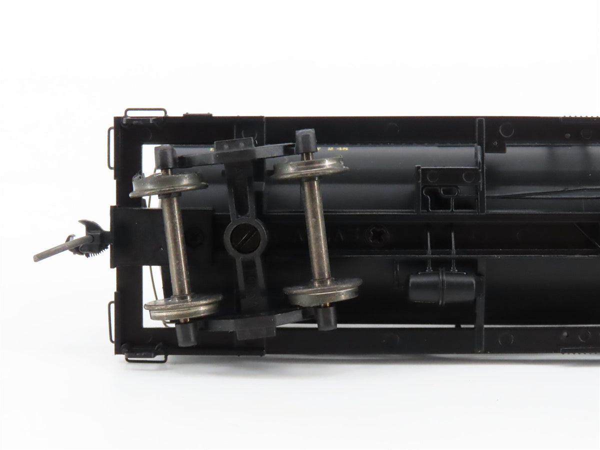 HO Scale Atlas 1072-2 UTLX Union 11,000 Gallon Single Dome Tank Car #96269