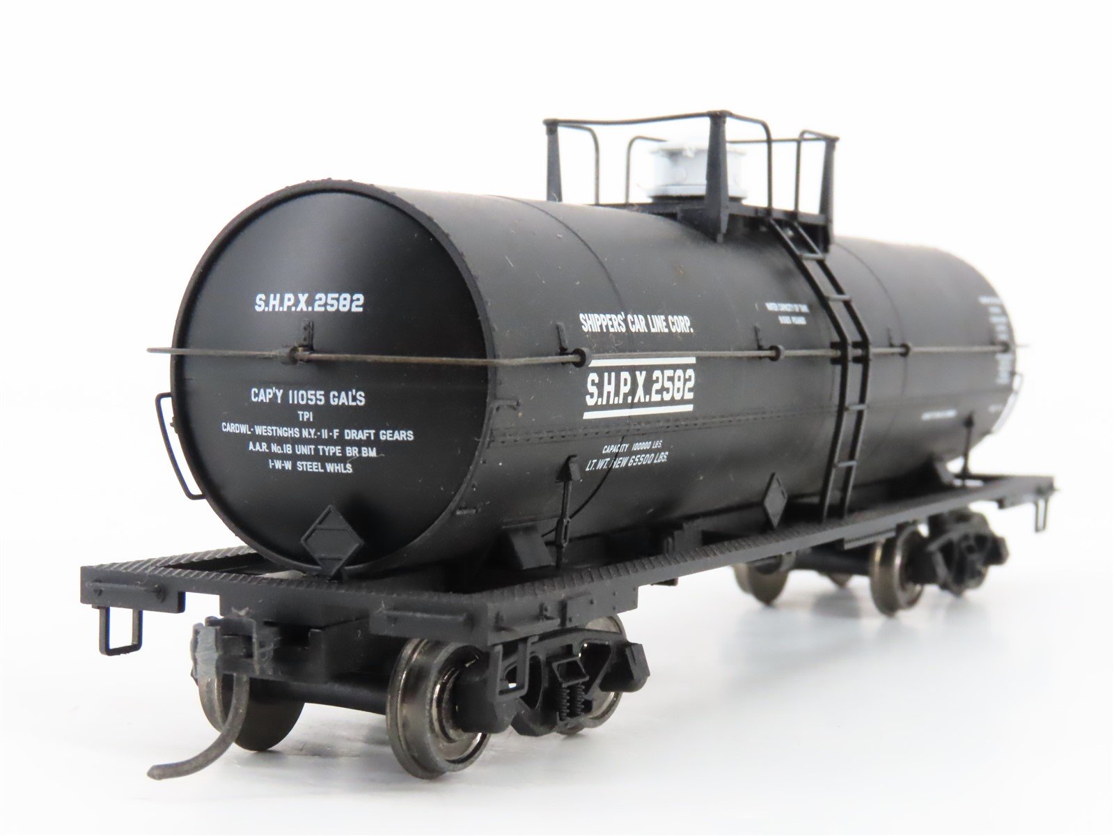 HO Scale Atlas 1065-2 SHPX Shippers 11,000 Gallon Single Dome Tank Car #2582