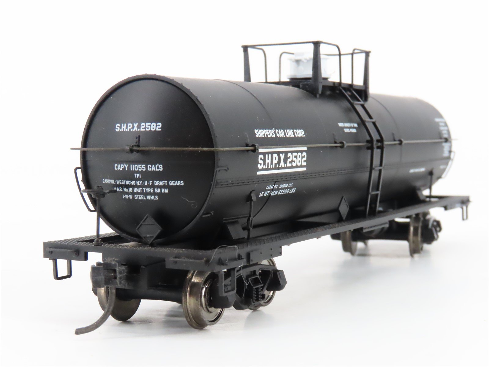 HO Scale Atlas 1065-2 SHPX Shippers 11,000 Gallon Single Dome Tank Car #2582