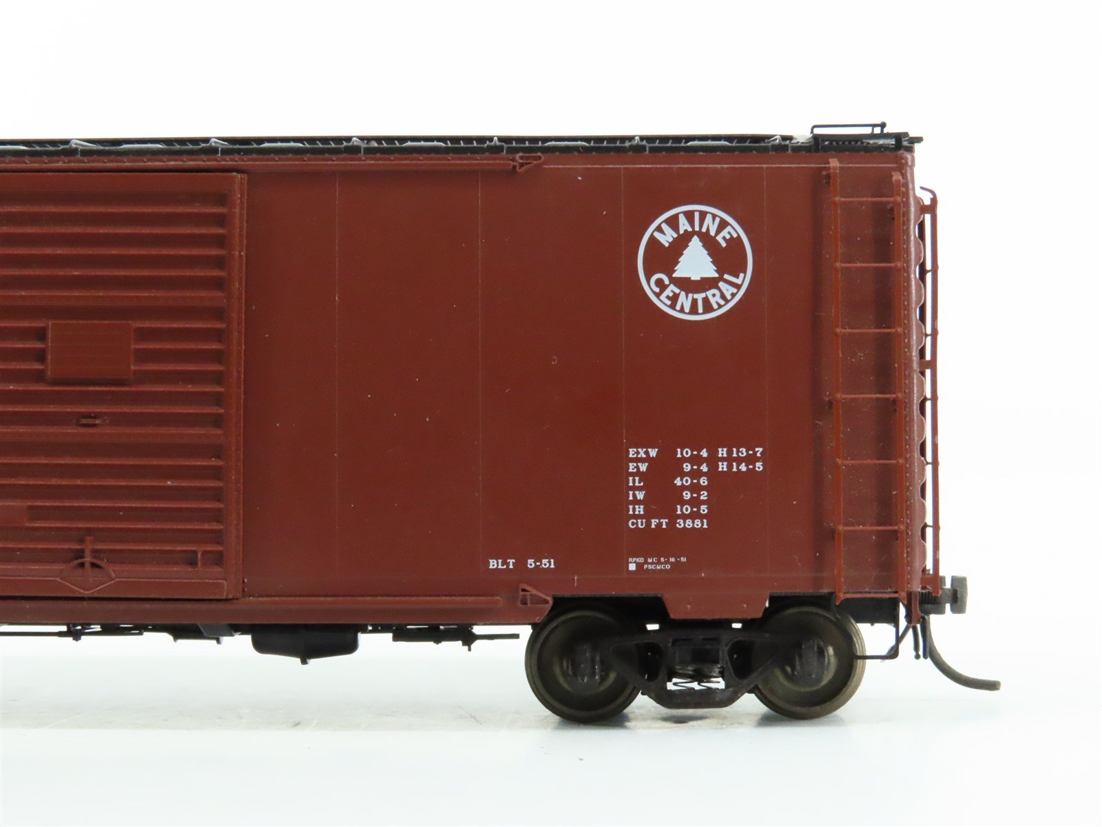 HO Scale Kadee 4805 MEC Maine Central 40' Boxcar #8199