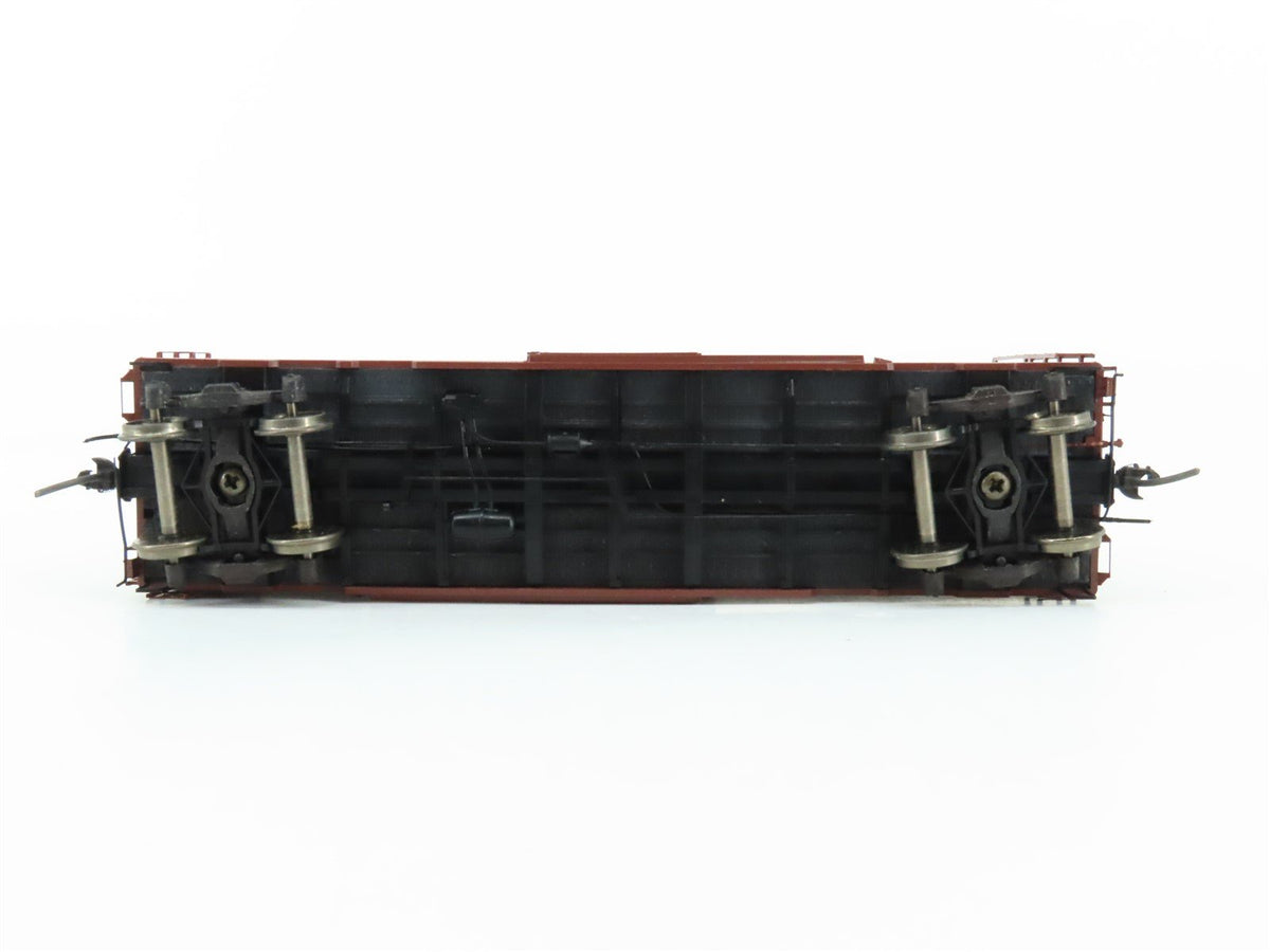 HO Scale Kadee 4805 MEC Maine Central 40&#39; Boxcar #8199