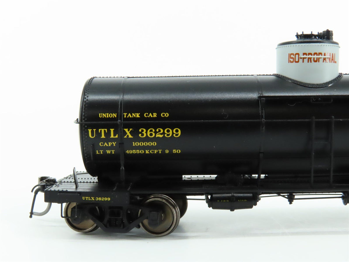 HO Scale Rapido 159010A UTLX Eastman Chemical Single Dome Tank Car #36299