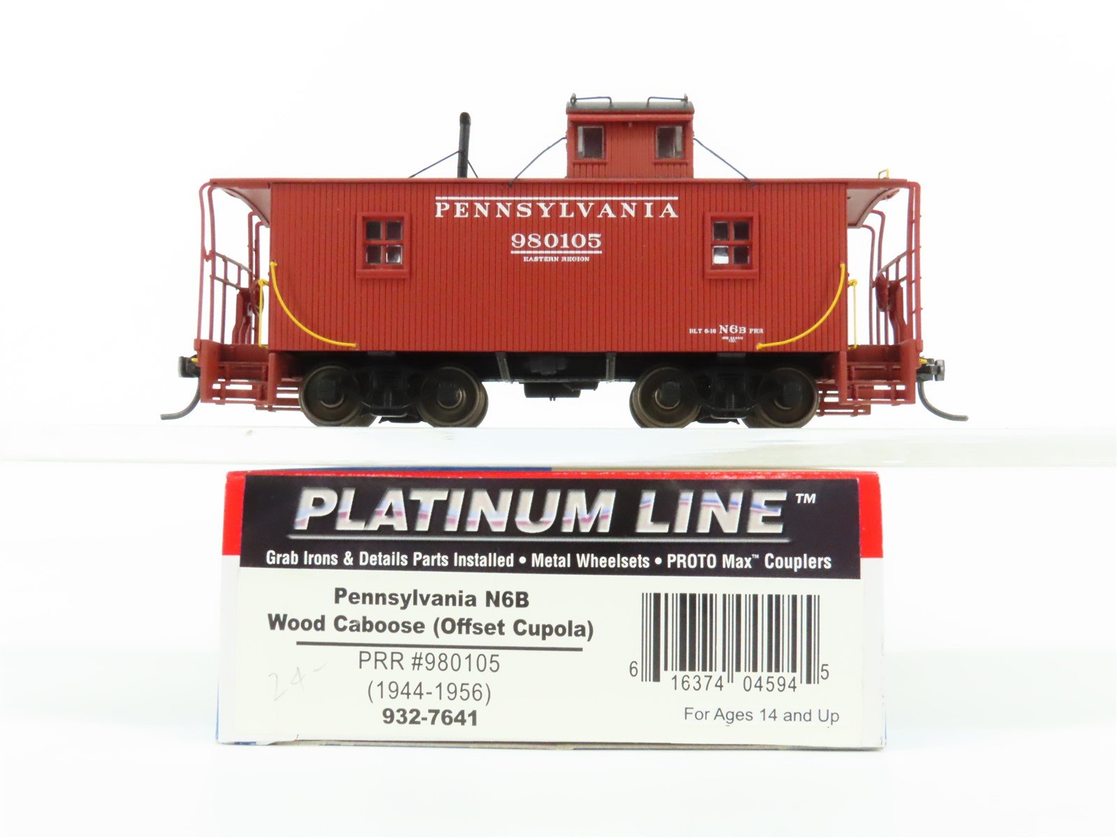 HO Walthers Platinum #932-7641 PRR Pennsylvania N6B Wood Caboose #980105