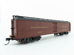 HO Scale Walthers #932-5882 PRR Pennsylvania R50B Express Reefer #2561