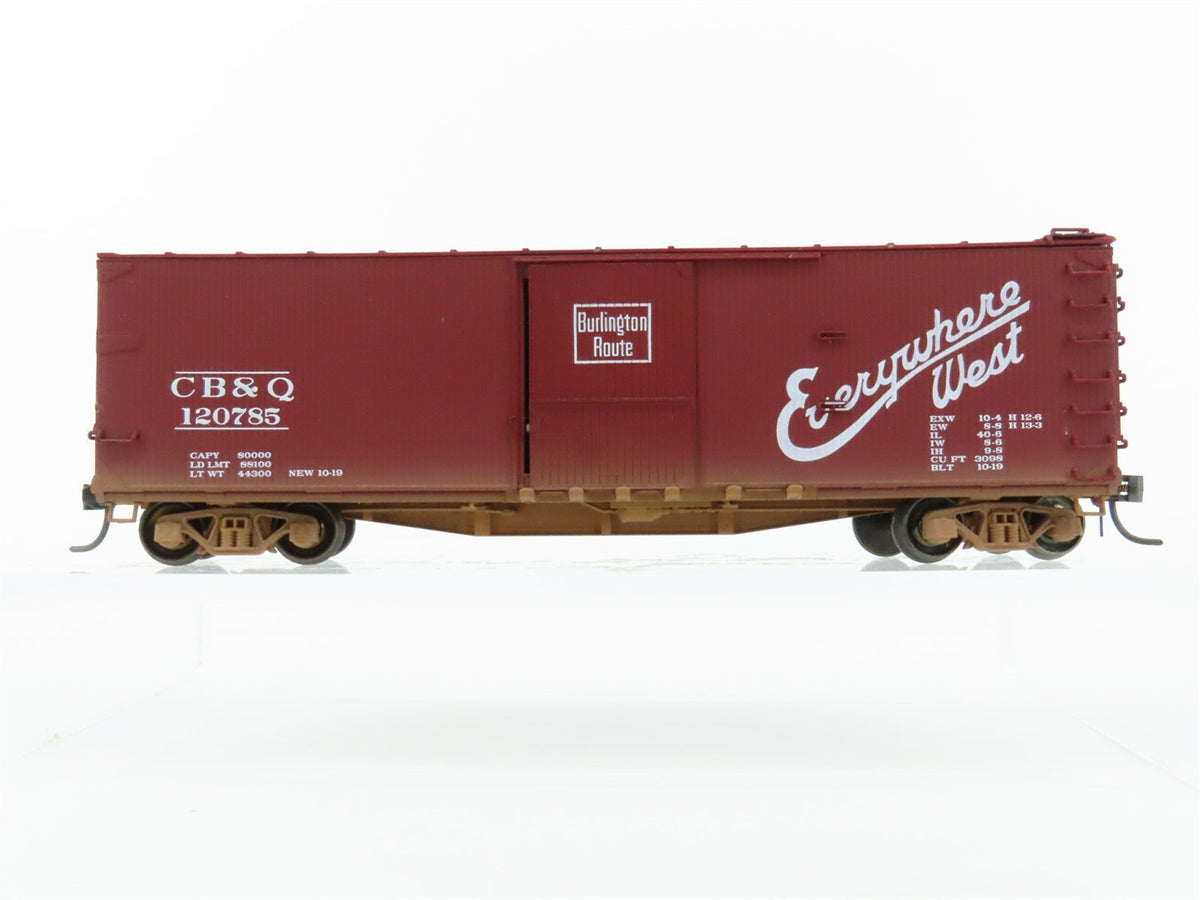HO Scale Ertl 333 CB&amp;Q Burlington Route 50&#39; Boxcar #120785 - Weathered