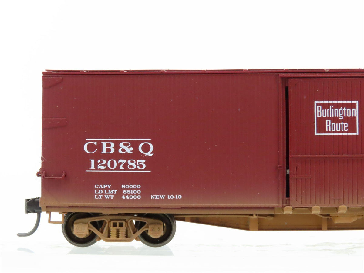 HO Scale Ertl 333 CB&amp;Q Burlington Route 50&#39; Boxcar #120785 - Weathered