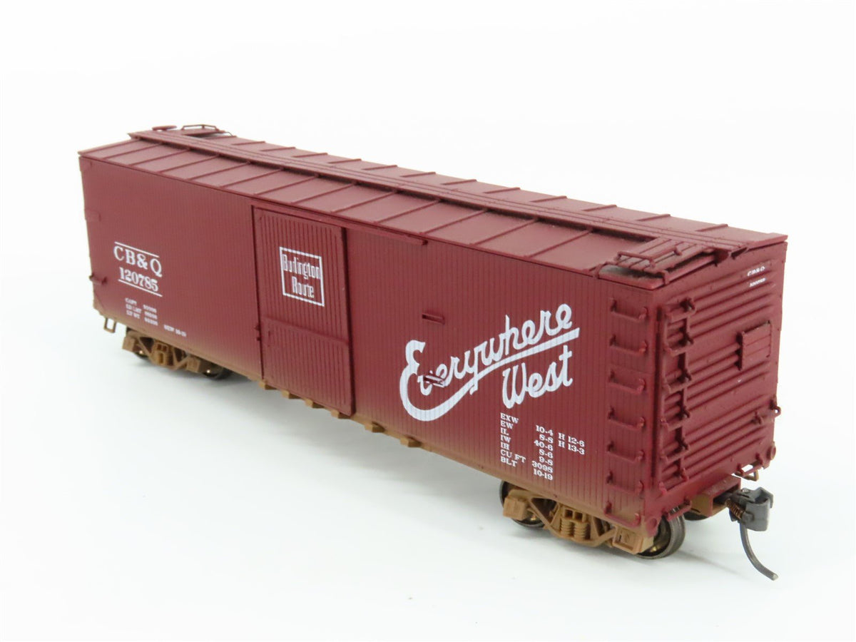 HO Scale Ertl 333 CB&amp;Q Burlington Route 50&#39; Boxcar #120785 - Weathered
