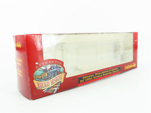 HO Scale Ertl 333 CB&Q Burlington Route 50' Boxcar #120785 - Weathered
