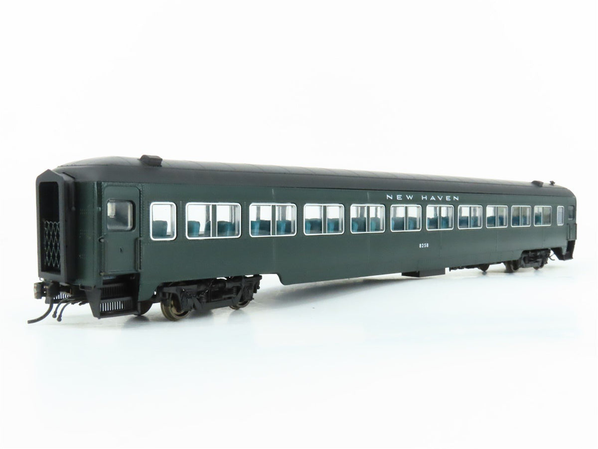HO Scale Rapido Osgood Bradley 109012 NH New Haven Coach Passenger Car #8258
