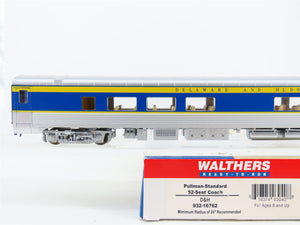 HO Scale Walthers 932-16762 D&H Delaware & Hudson 52-Seat Coach Passenger