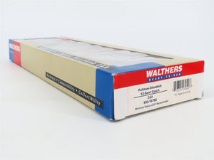 HO Scale Walthers 932-16762 D&H Delaware & Hudson 52-Seat Coach Passenger