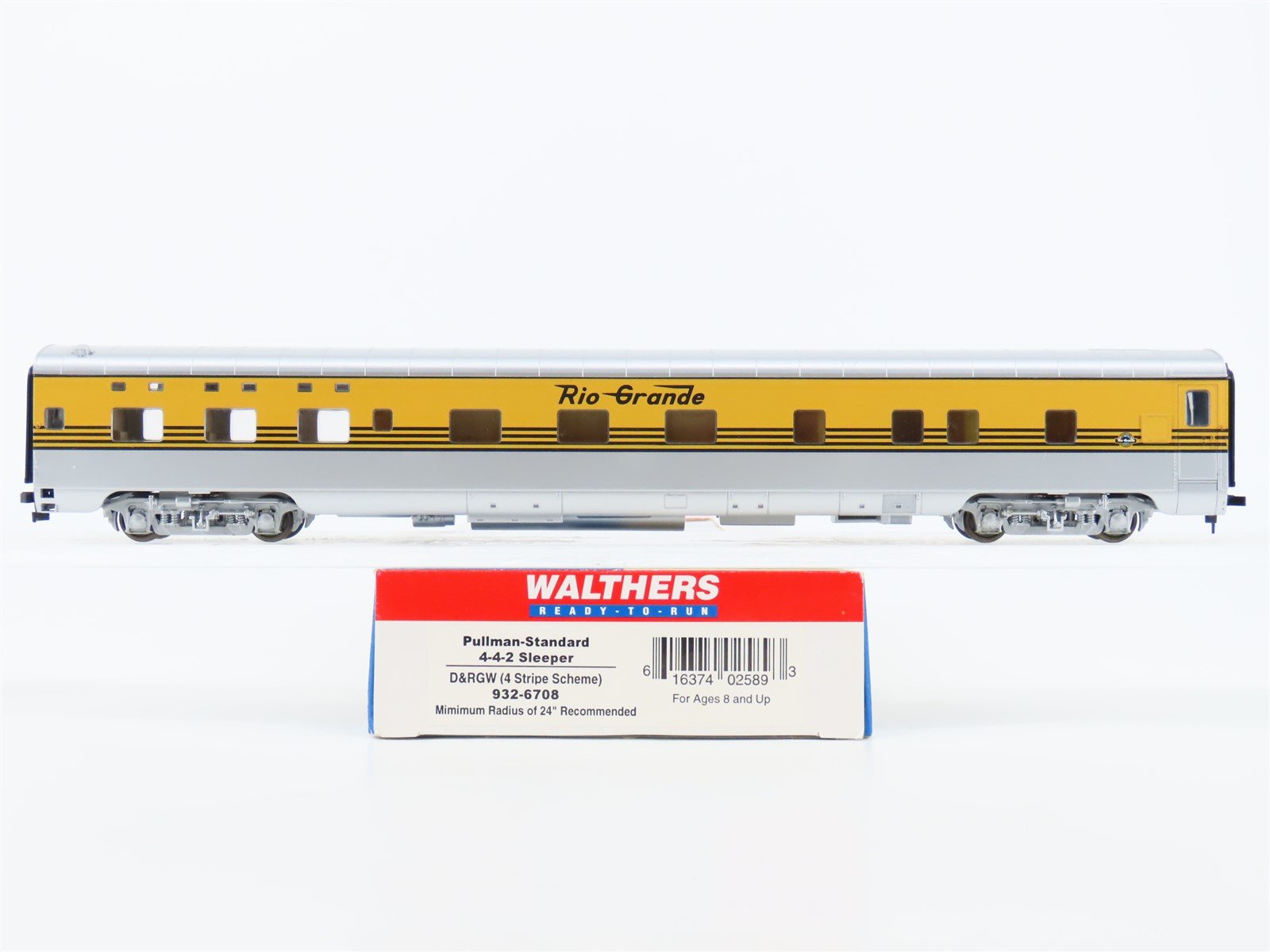 HO Walthers 932-6708 D&RGW Rio Grande 4-4-2 Sleeper Passenger (4 Stripe Scheme)