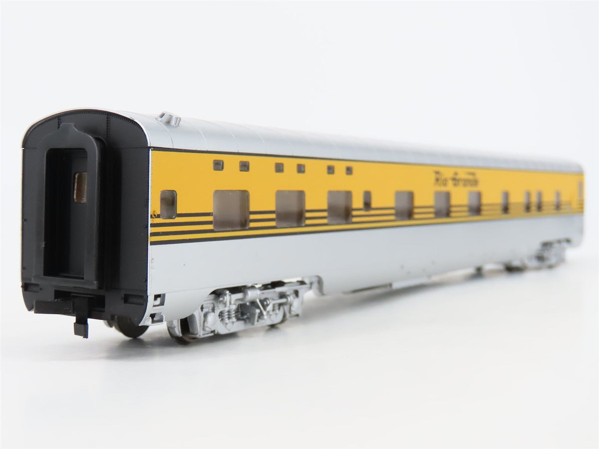 HO Walthers 932-6708 D&amp;RGW Rio Grande 4-4-2 Sleeper Passenger (4 Stripe Scheme)