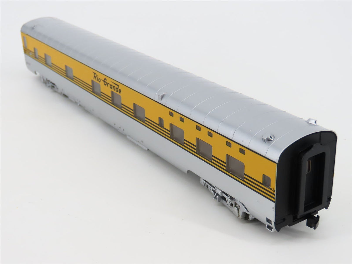 HO Walthers 932-6708 D&amp;RGW Rio Grande 4-4-2 Sleeper Passenger (4 Stripe Scheme)