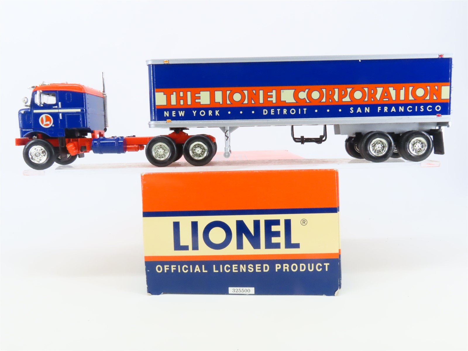 1:34 Scale First Gear 325500 Die-Cast Lionel '53 Kenworth Tractor Trailer