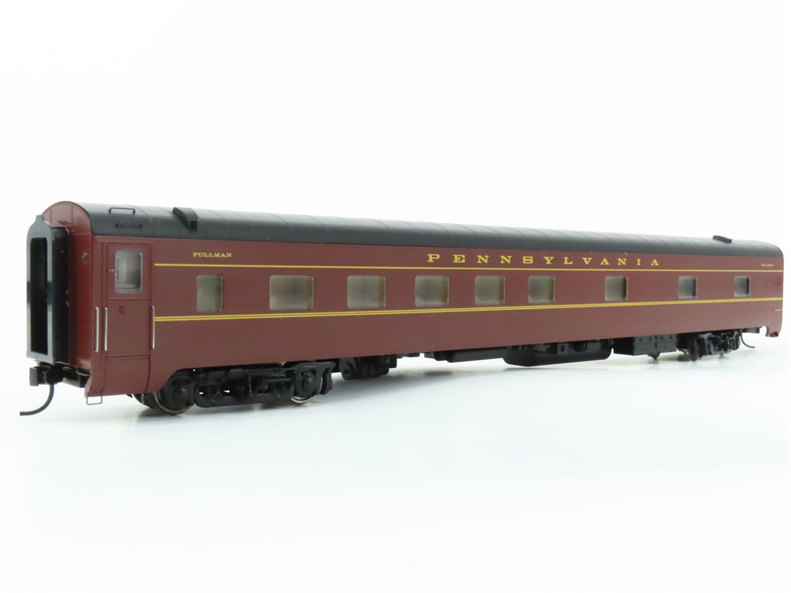 HO Walthers 932-9387 PRR Pennsylvania Pullman Standard 10-6 Sleeper Passenger